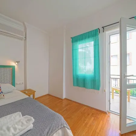Lina Apartman *